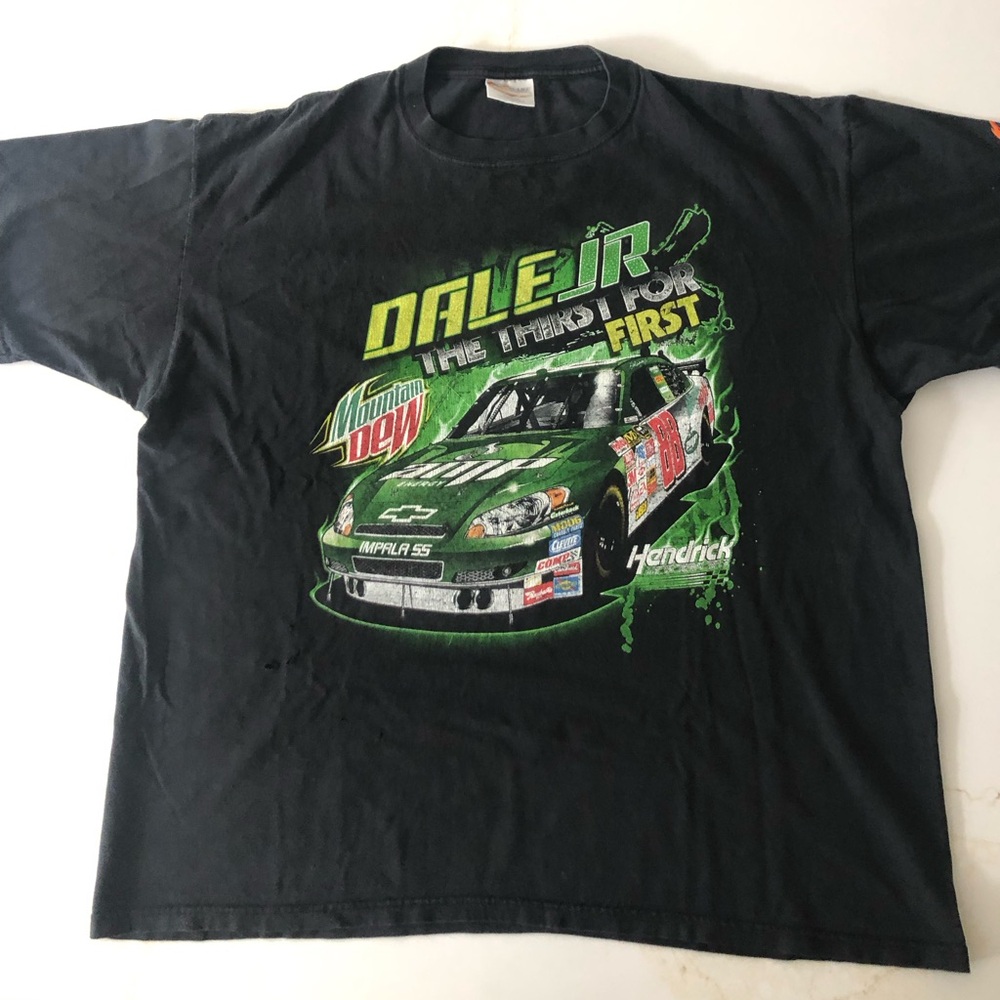 NASCAR tee Dale Jr